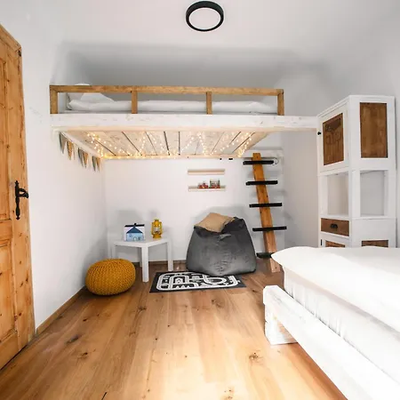 Cozy Alpine House Daire *