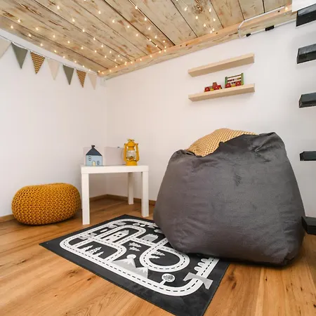 Cozy Alpine House Gozd Martuljek