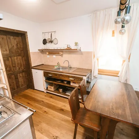 Cozy Alpine House Apartman