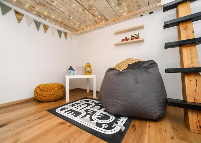 Cozy Alpine House ゴズ・マルチュリェク